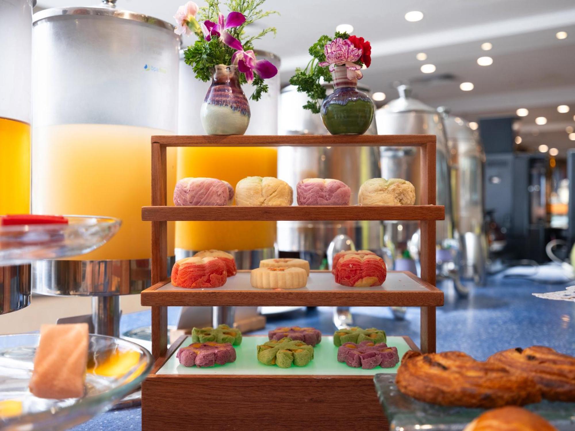 Holiday Inn Express Shangdi Beijing By Ihg L Next To Yuanmingyuan Park & Subway & Qinghe Railway Station & Beijing Sport University L Taxi 15 Minutes To Summer Palace & Peking University & Tsinghua University L 20 Minutes To Badaling Great Wall By Ra Extérieur photo